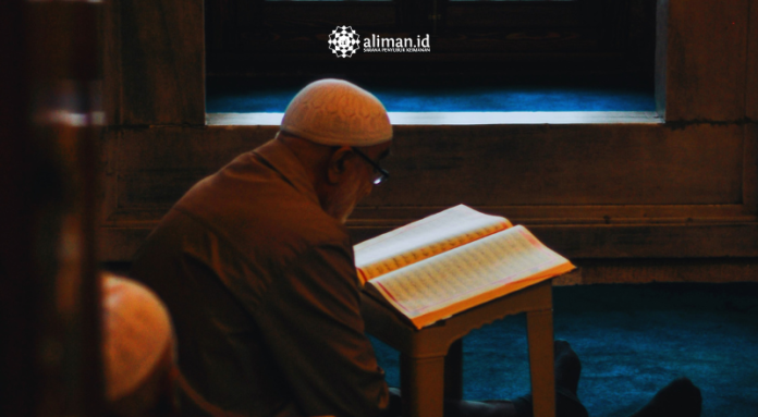 Adab Membaca Al-Qur’an